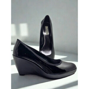 Simply Vera Vera Wang Tarragon Black Patent Leather Wedges Sz. 10 M EUC